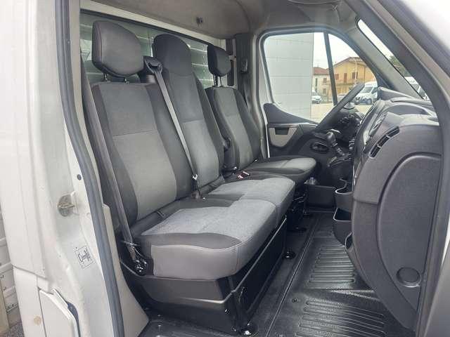 Nissan NV400 2.3dCi 130CV ContainerE6BClima4040x2050x2140kg1050