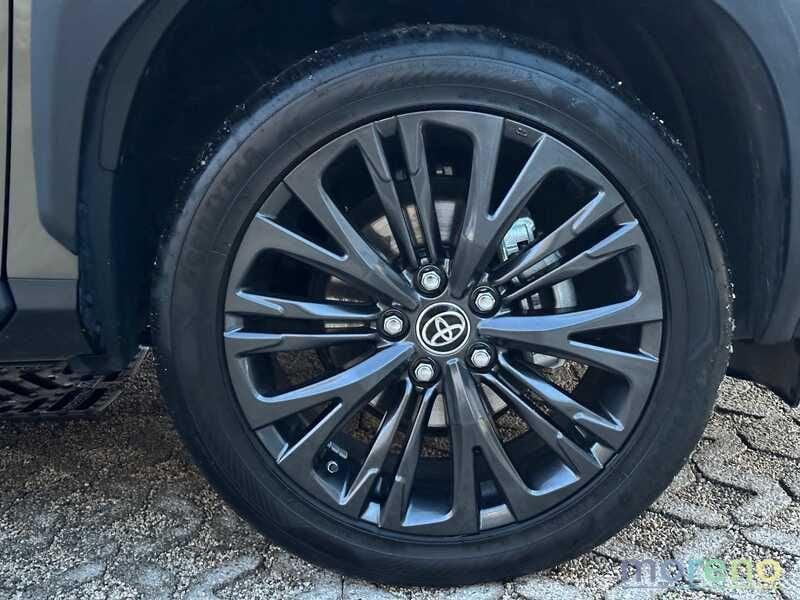 Toyota Yaris Cross 1.5h Adventure awd-i 116 CV e-cvt