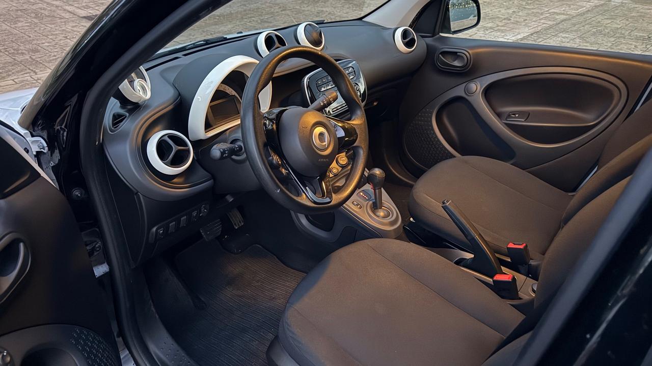 Smart ForFour EQ Prime Nightsky