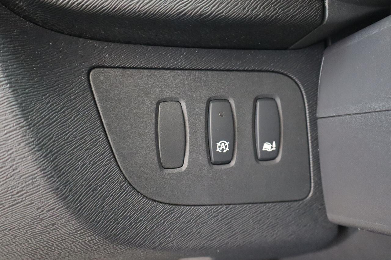 RENAULT KANGOO EXPRESS 1.5 DCI 75 CV 3 POSTI - SCAFFALATURA INTERNA - PIANALE ANTISCIVOLO