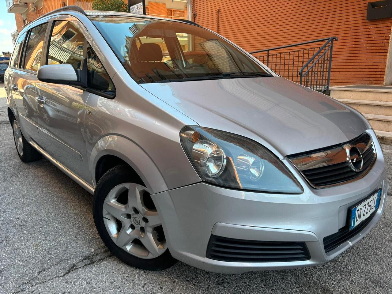 Opel Zafira 1.9 CDTI 120CV Cosmo