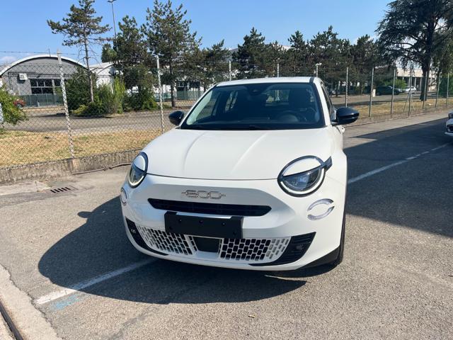 FIAT 600 Hybrid 110 CV DCT MHEV Business Come Nuova!
