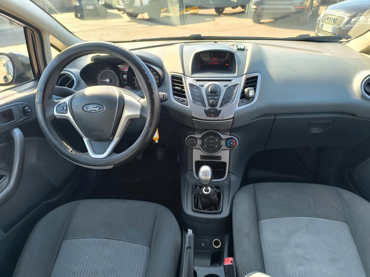 Ford Fiesta 1.4 TDCi 70CV 5 porte Titanium