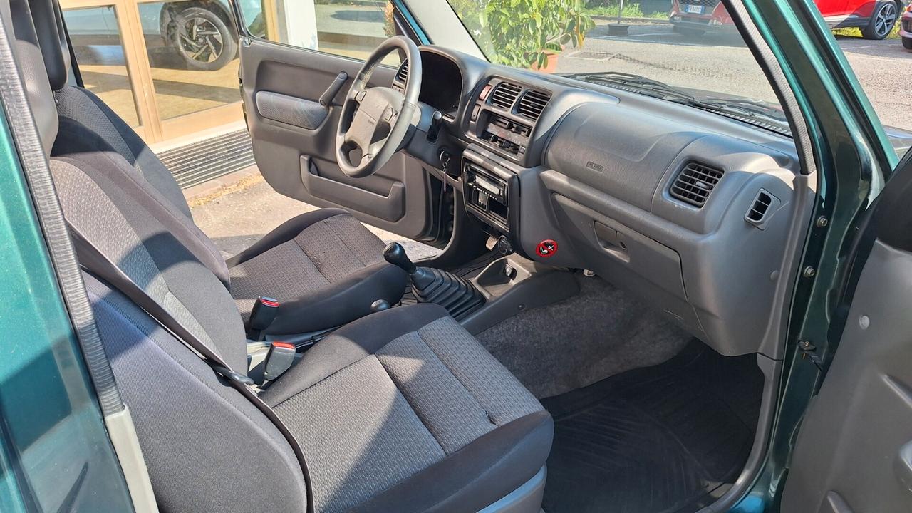 Suzuki Jimny 1.3i 16V cat 4WD JLX GPL AUTOCARRO 2 POSTI