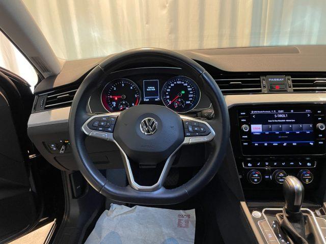 VOLKSWAGEN Passat Variant 2.0 TDI DSG Business Gancio Camera Navi ACC LED