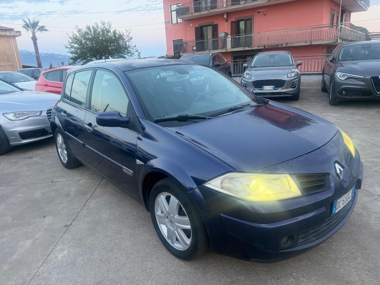 Renault Megane Mégane 1.6 16V 5 porte GPL Confort