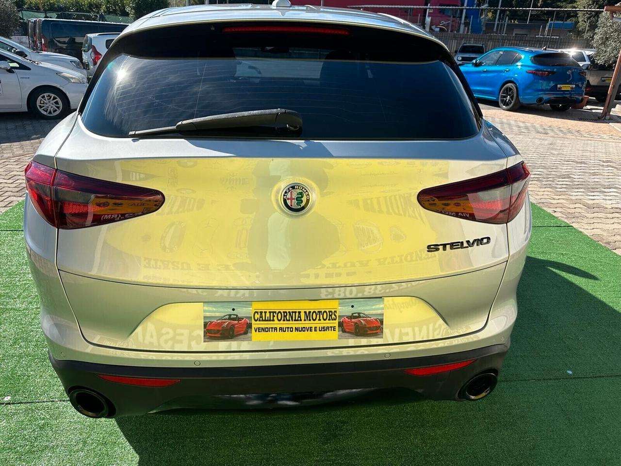Alfa Romeo Stelvio 2.2 Turbodiesel 190 CV AT8 RWD Super