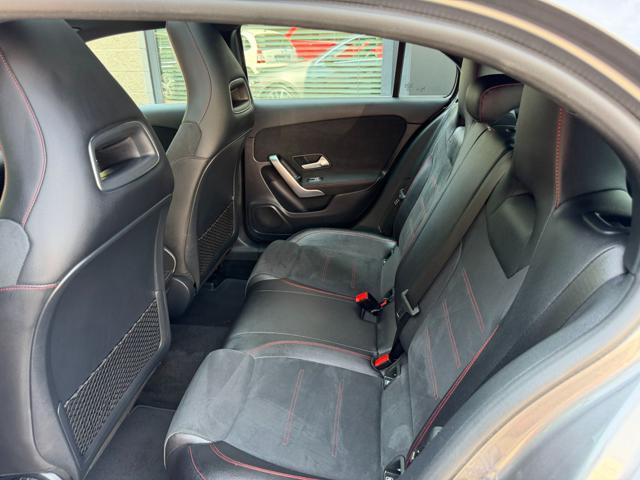 MERCEDES-BENZ A 250 4 Matic Premium AMG