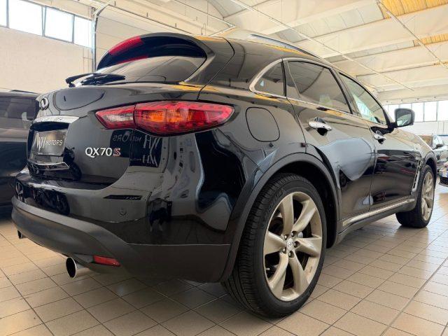 INFINITI QX70 3.0 diesel V6 AT GT Premium //TETTO//360/PELLE//21