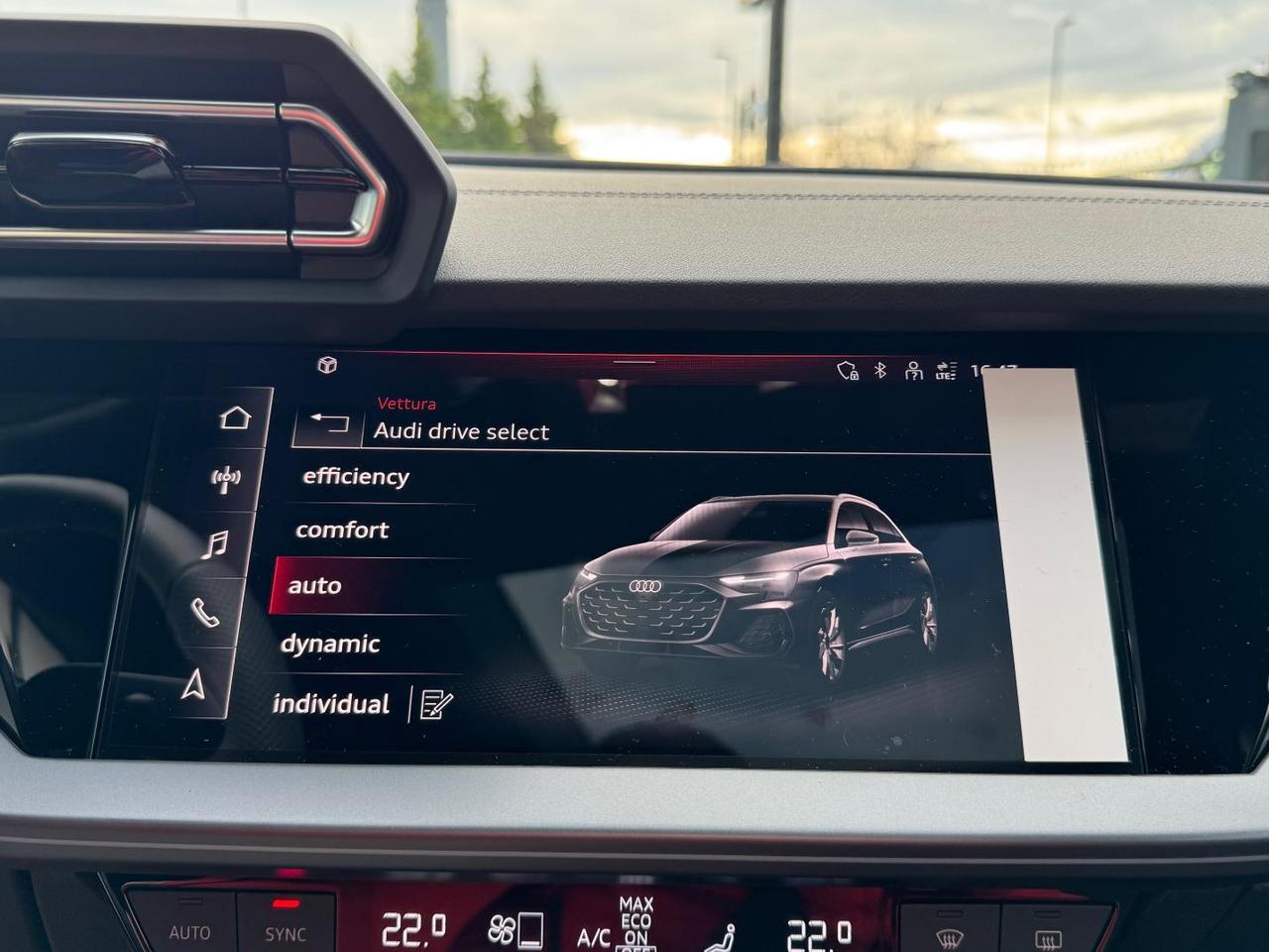 Audi A3 Sportback 2.0 tdi S line edition 150cv s-tronic