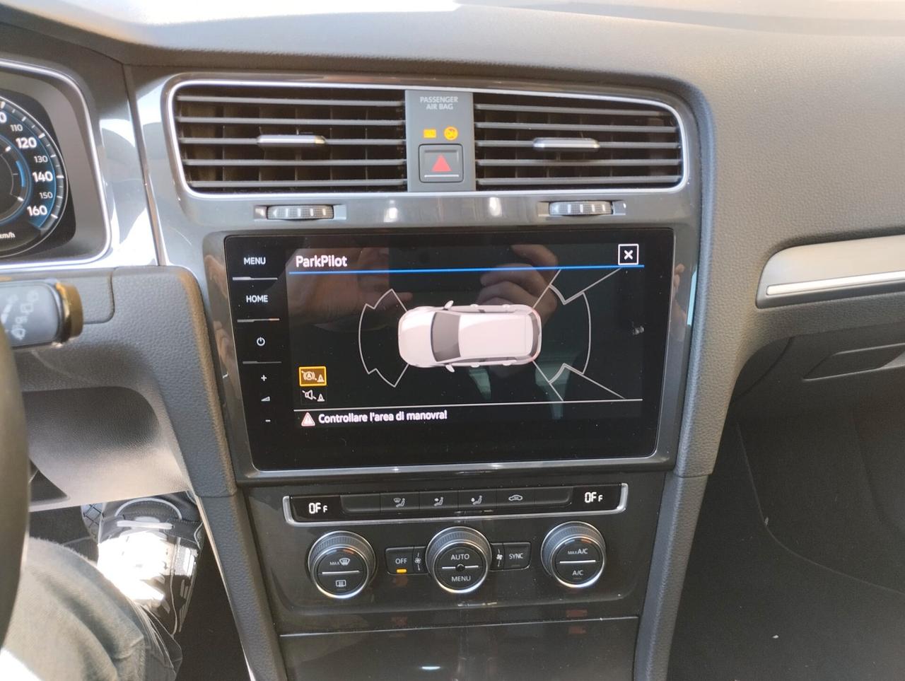 Volkswagen Golf e-Golf 136 CV