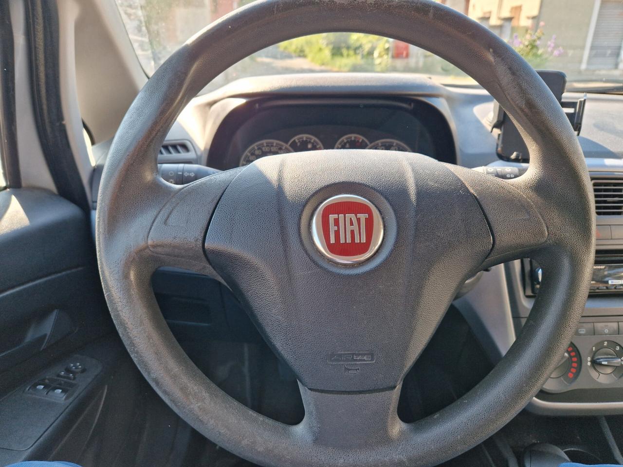 Fiat Punto Evo 1.2 65CV GPL, Radio, Clima, LEGGERE