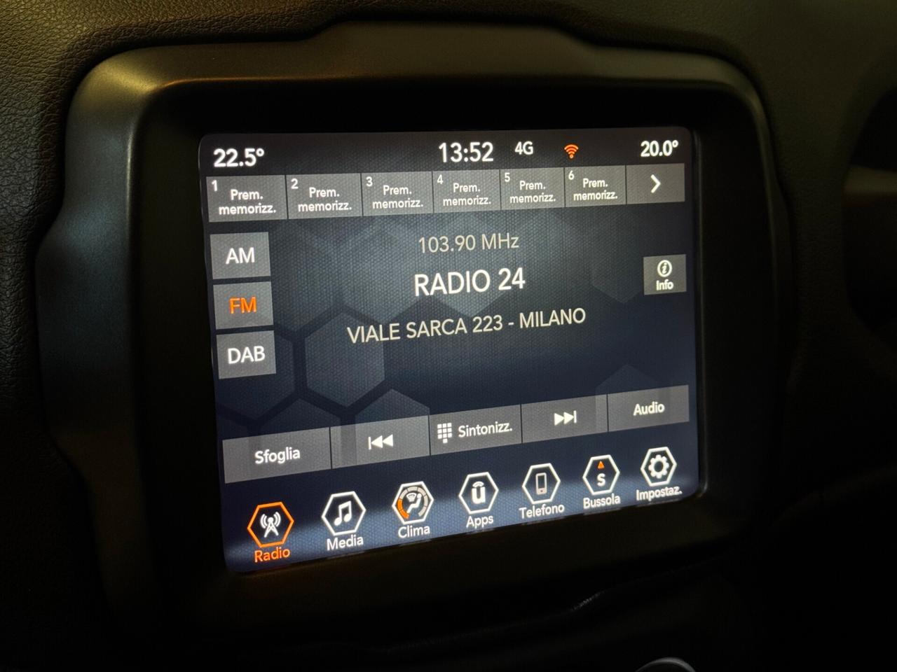JEEP RENEGADE 4XE TRAILHAWK HYBRID PLUG-IN