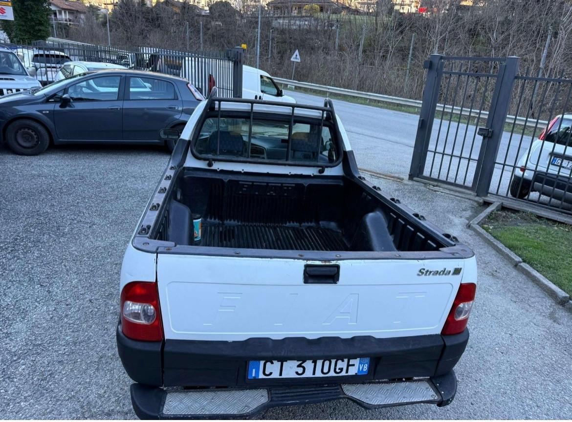 Fiat Strada 1.9 JTD Pick-up Cabina Lunga