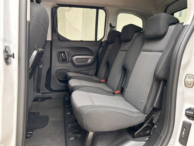 Toyota Proace City Verso electric L1 50kWh D Executive