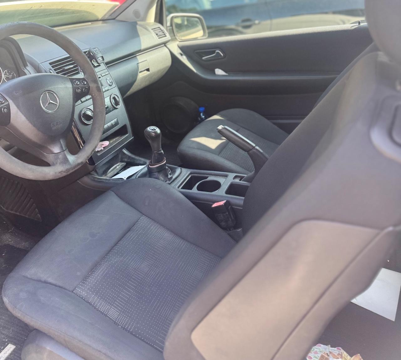 Mercedes classe A 150 benzina Coupé Elegance Adatta neopatentati