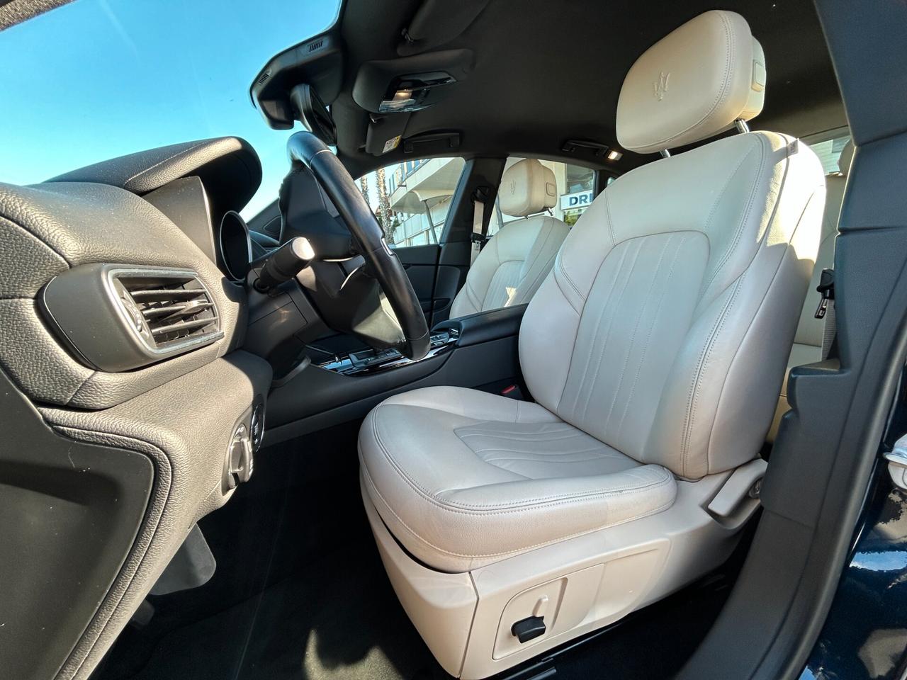 Maserati Levante 3.0 V6 275cv auto my19