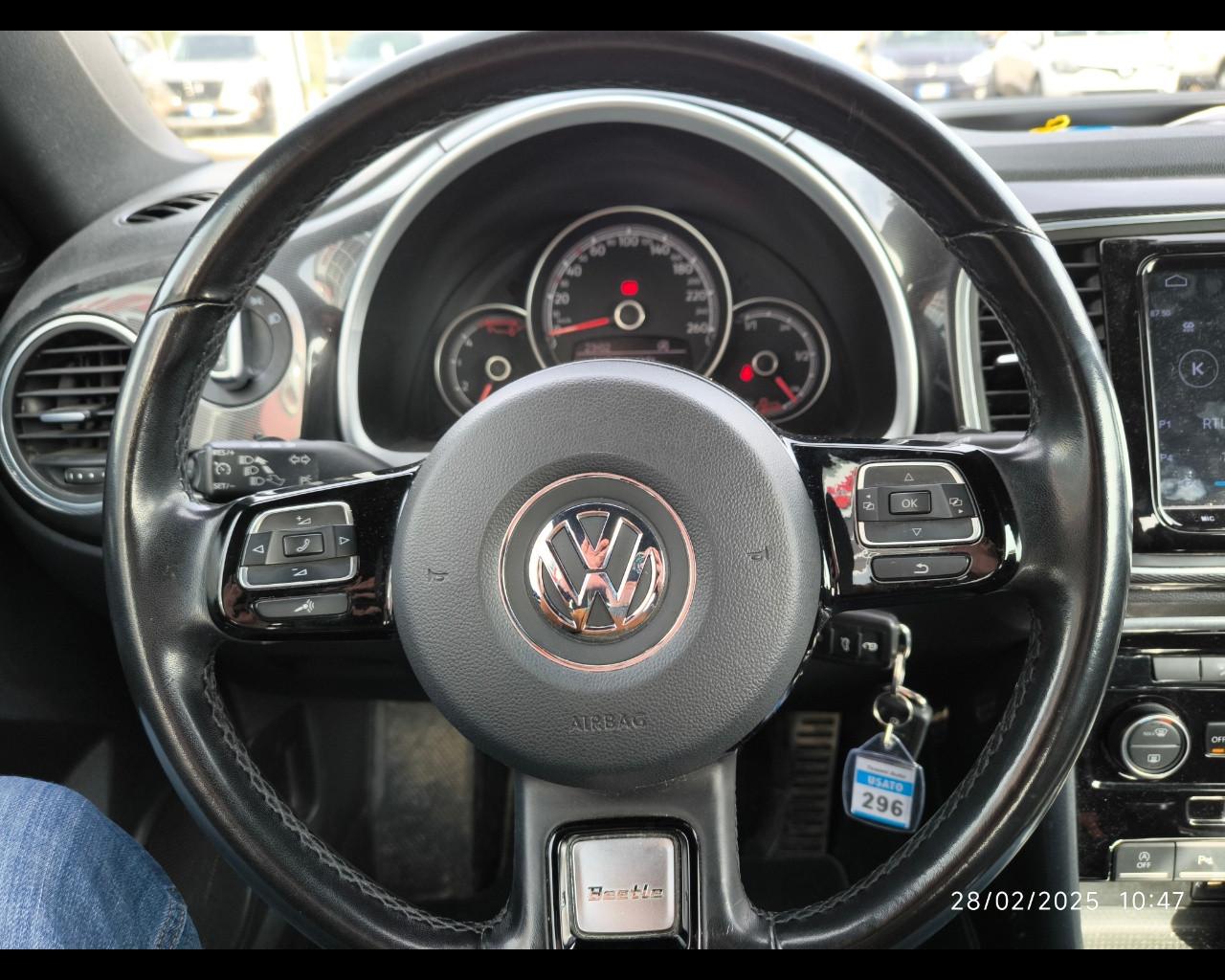 VOLKSWAGEN Maggiolino Cabrio 2.0 tdi Sport 150cv