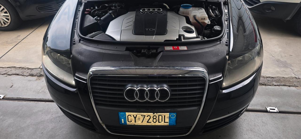 Audi A6 2.7 V6 TDI cambiò manuale berlina nera