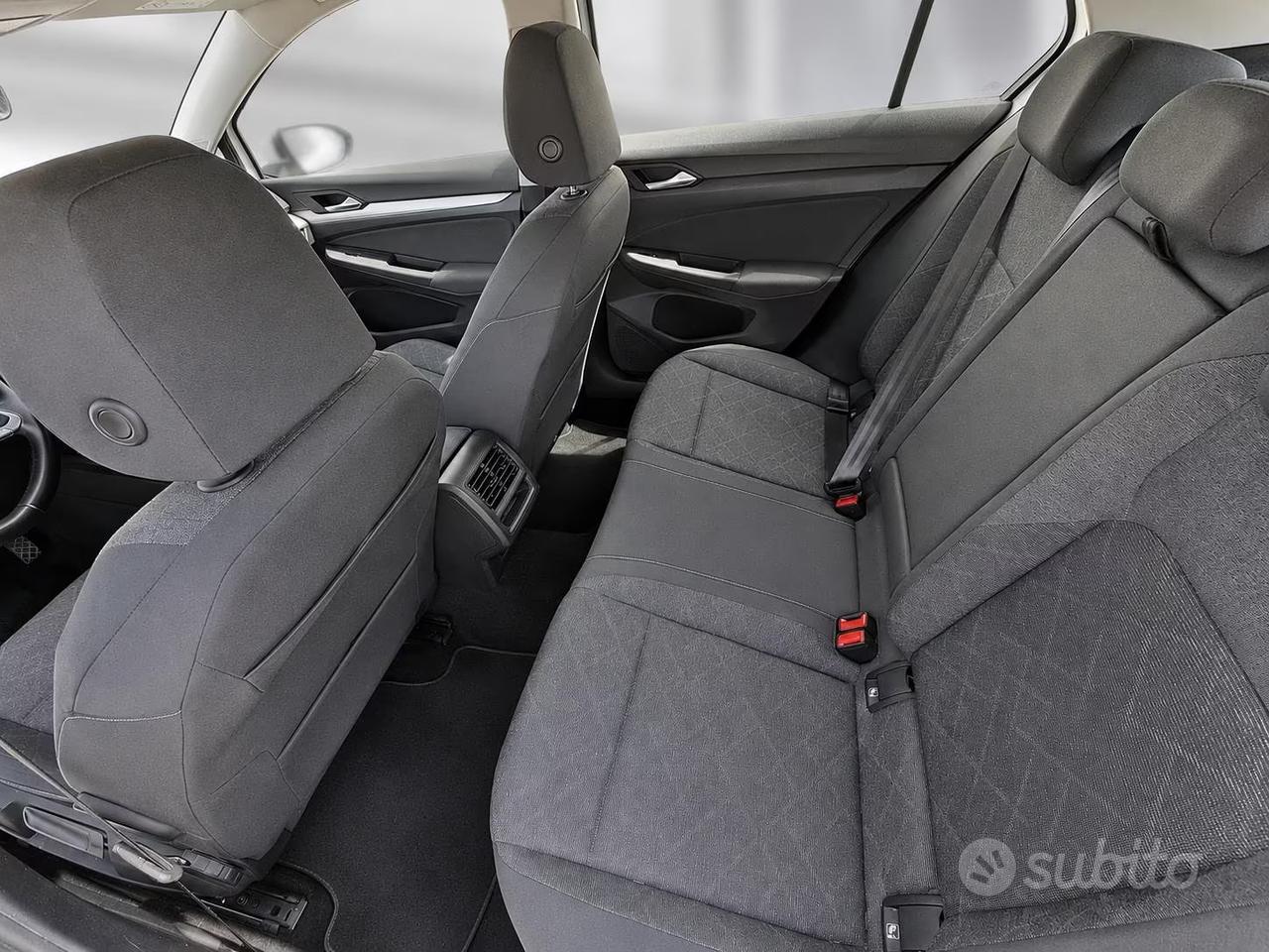 VOLKSWAGEN GOLF 8 1.5 TGI