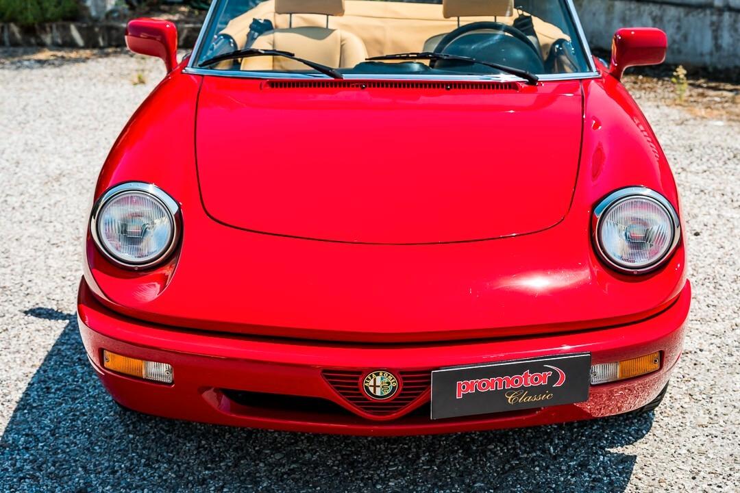 Alfa Romeo Spider 1.6