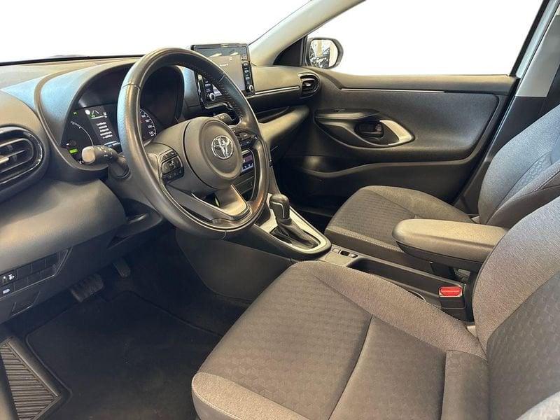 Toyota Yaris Hybrid Active MY22