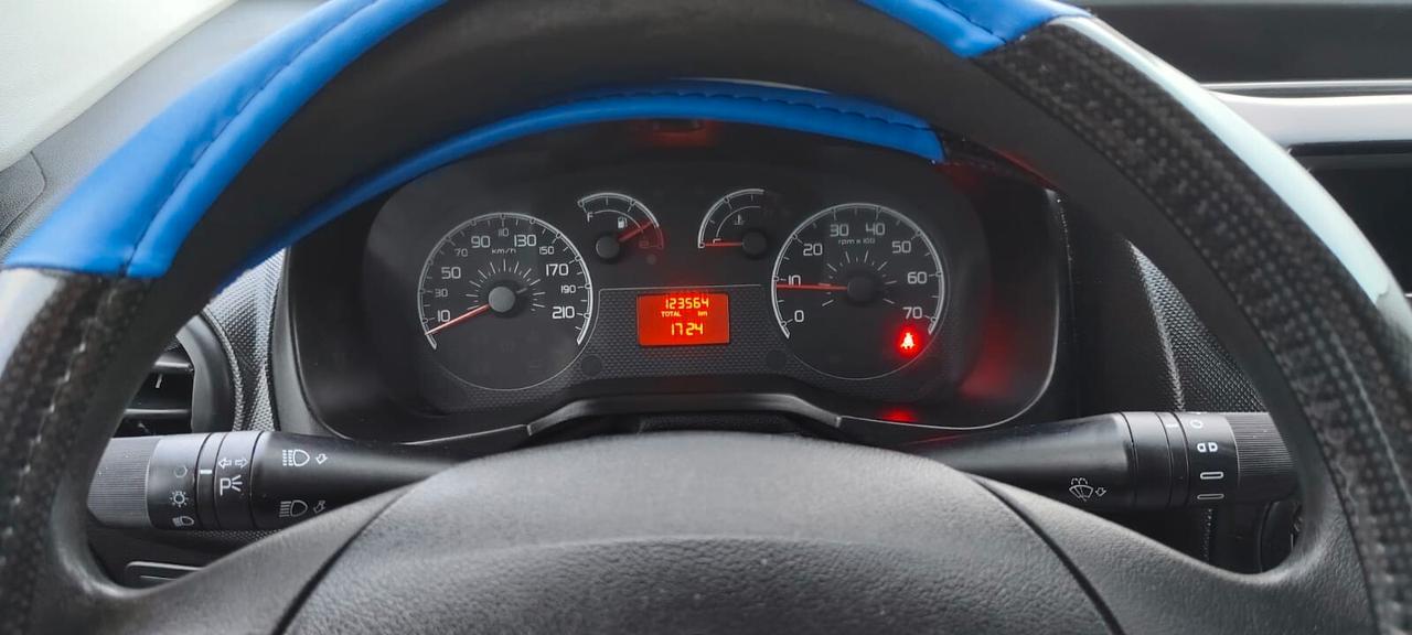 Peugeot Bipper Tepee 1.3 HDi 75 FAP Family