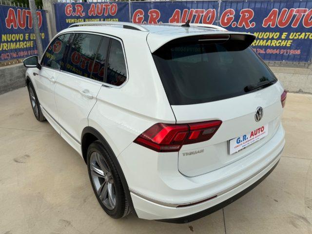 VOLKSWAGEN Tiguan R-LINE DA VETRINA NORD ITALIA