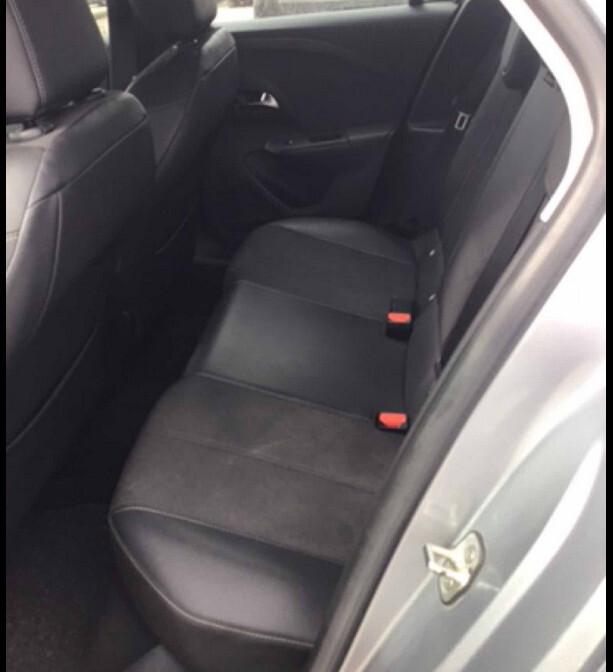 Opel Corsa 1.2 Elegance