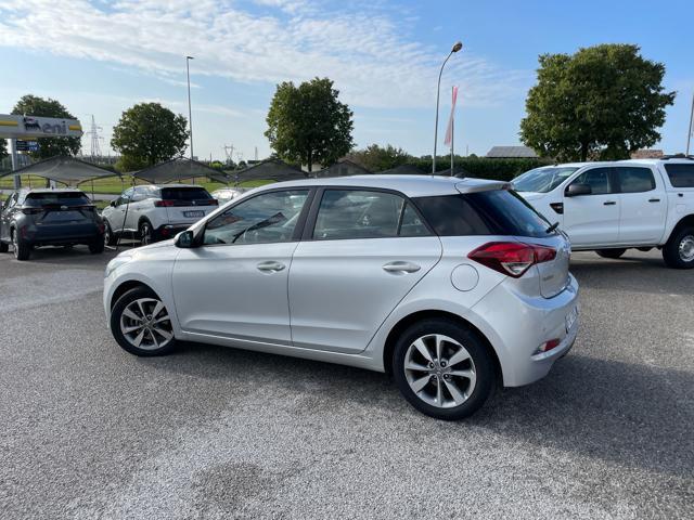 HYUNDAI i20 1.1 CRDi 12V 5 porte Comfort