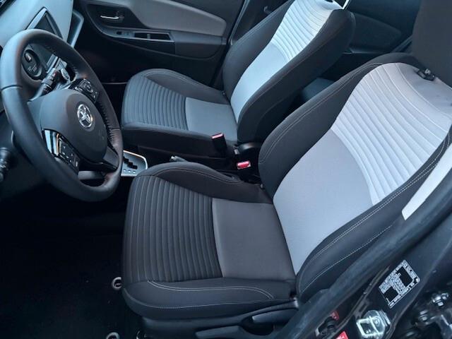 Toyota Yaris 1.5 Hybrid 5 porte Active