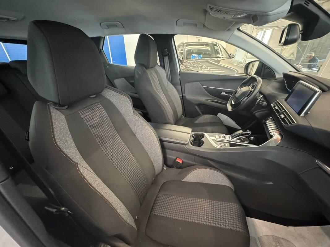 Peugeot 3008 II 1.5 bluehdi Active Pack s&s 130cv eat8