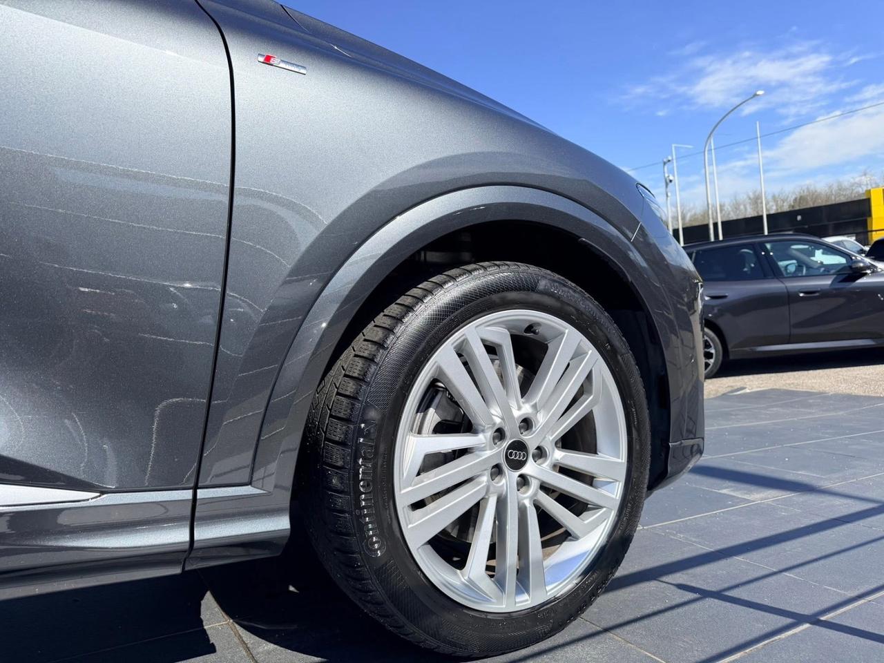 Audi Q5 TDI 150 kW mHEV+ S tronic quattro Launch edition line