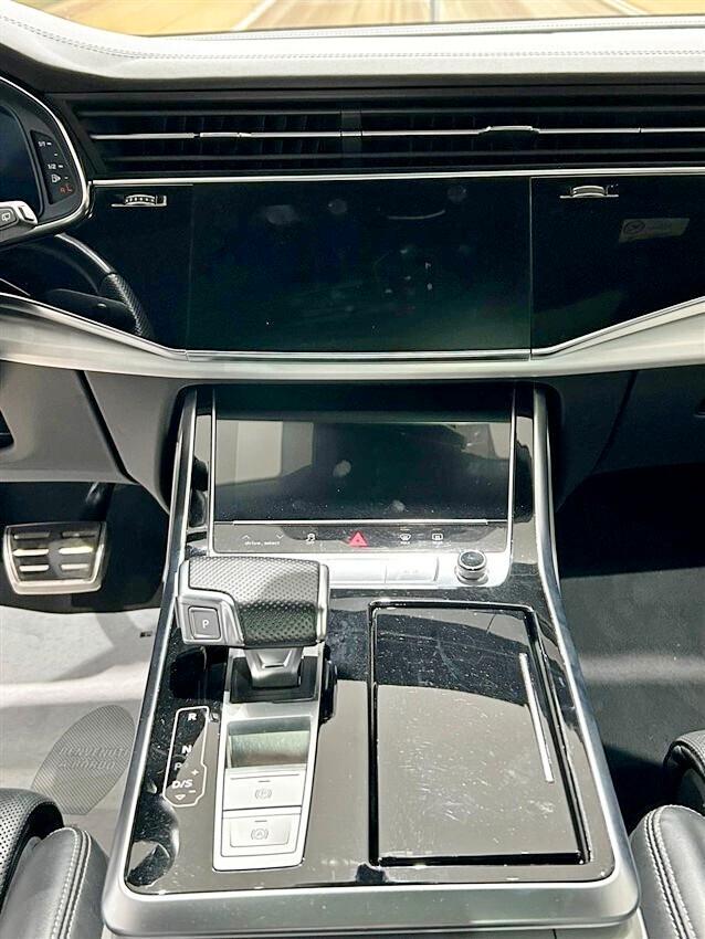 Audi Q8 50 TDI 286 CV quattro tiptronic Sport