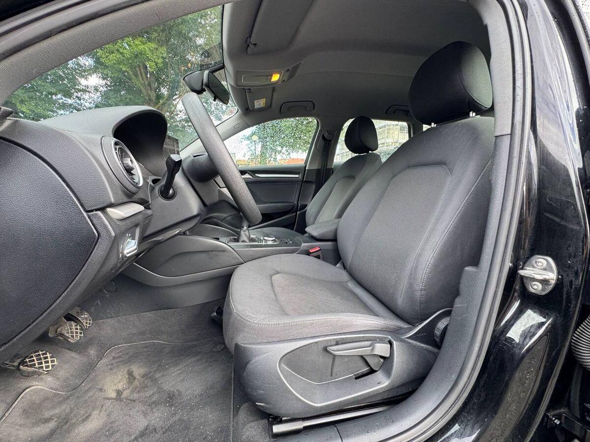 Audi A3 Sportback A3 SB 30 1.0 tfsi Business 116cv my19