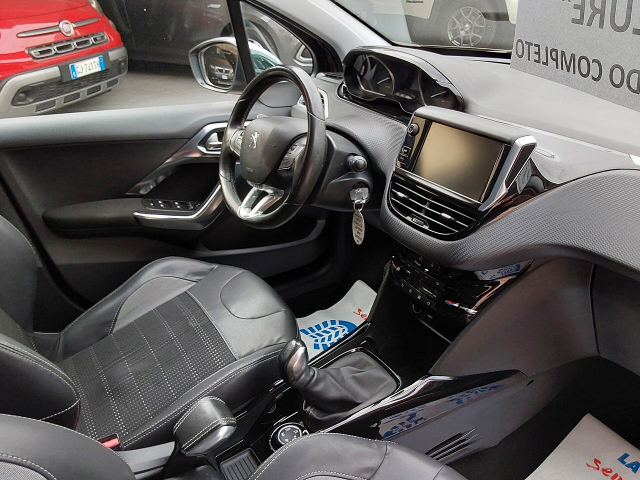 Peugeot 2008 1.6 HDi 90 CV Allure.