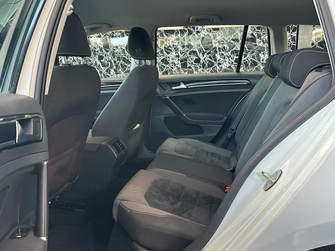 Volkswagen Golf Variant 2.0 TDI Highline BlueMotion Technology