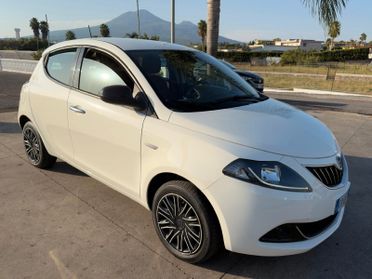 Lancia Ypsilon Hybrid Gold 2023 Nav e Retrocamera