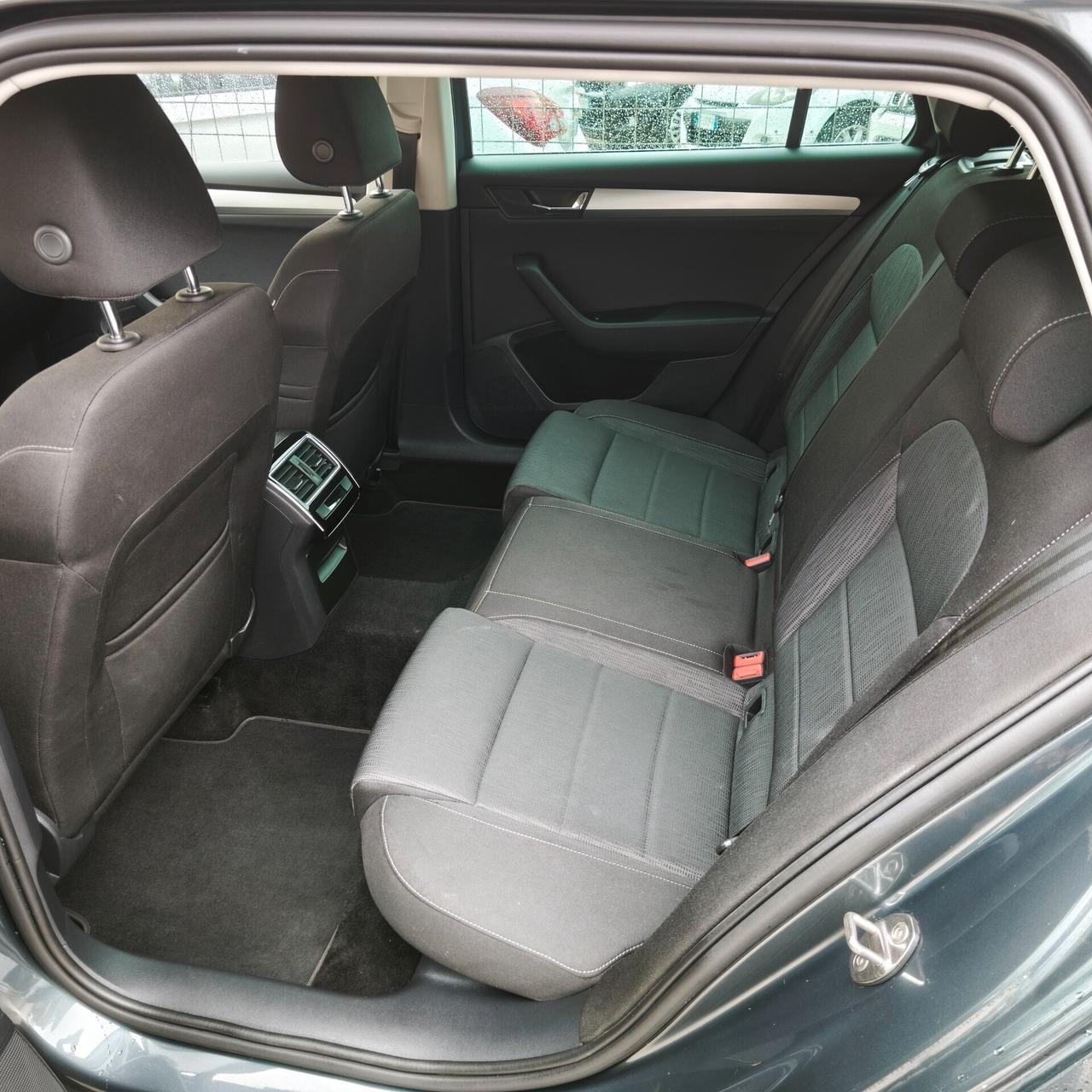 Skoda Superb 2.0 TDI 150 CV E6d DSG Executive