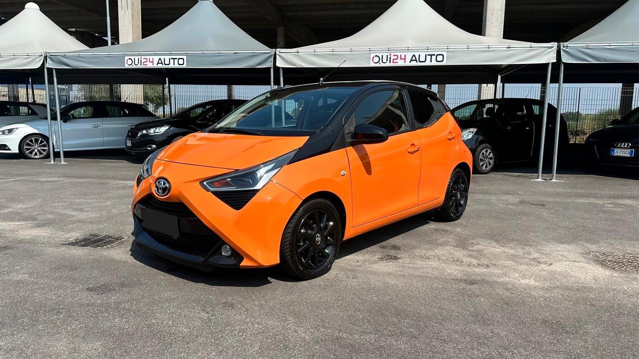 Toyota Aygo 1.0 BENZINA 72 CV KM CERTIFICATI-UNICO PROPRIETARIO