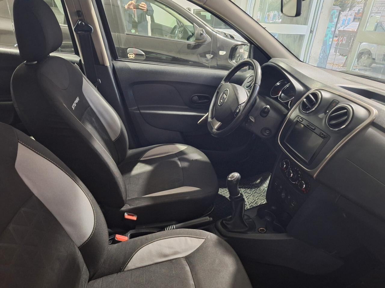 Dacia Sandero Stepway 1.5 dCi 90cv NAVI