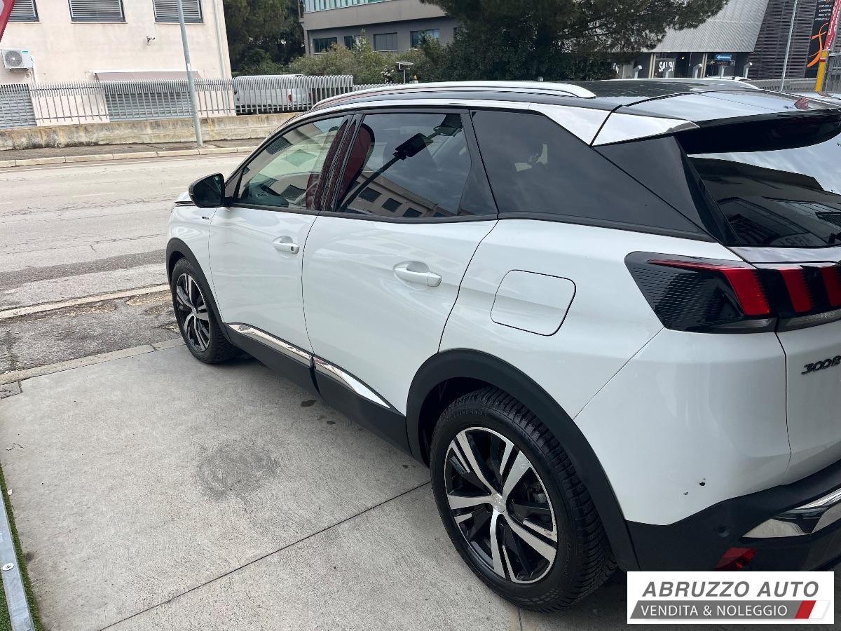 PEUGEOT 3008 Hybrid 225 e-EAT8 Allure VENDUTA
