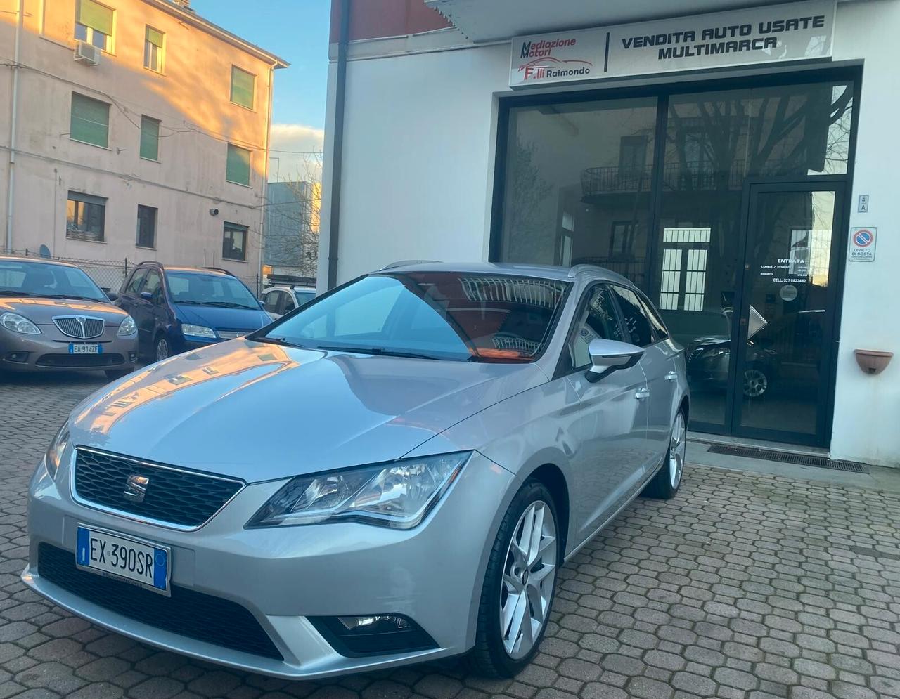 Seat Leon 1.6 TDI 105 CV ST Business NAVI