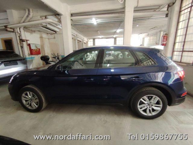 AUDI Q5 45 TFSI MHEV quattro S tronic Business