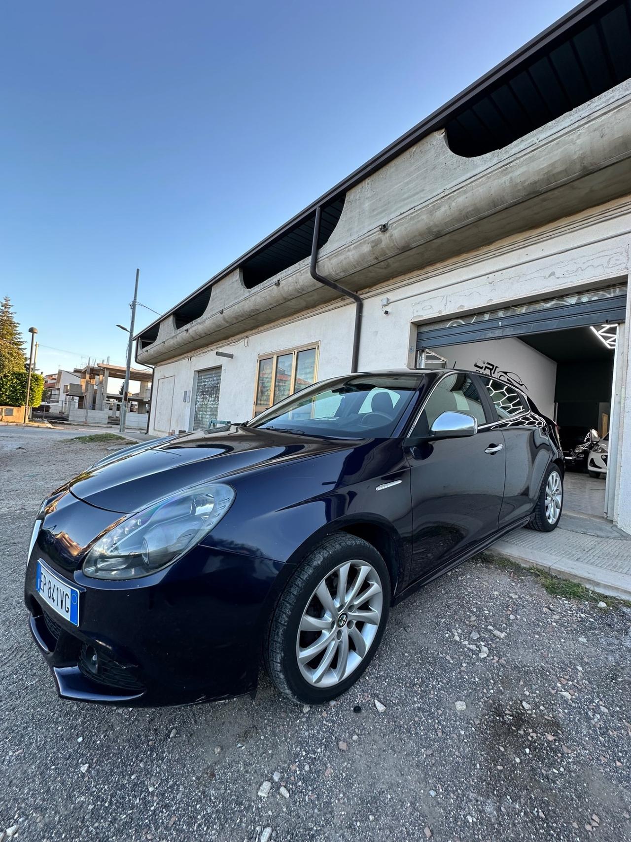 Alfa Romeo Giulietta 1.6 JTDm-2 105 CV Exclusive