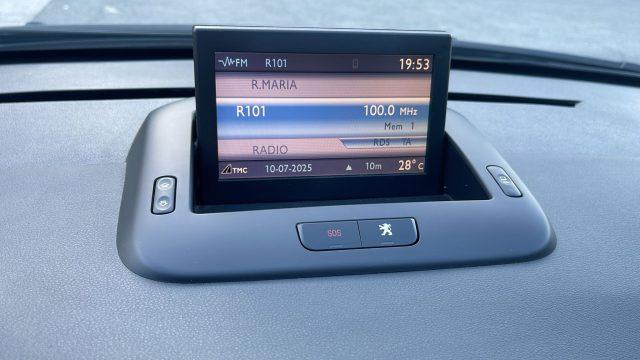PEUGEOT 5008 1.6 HDi 112CV Business