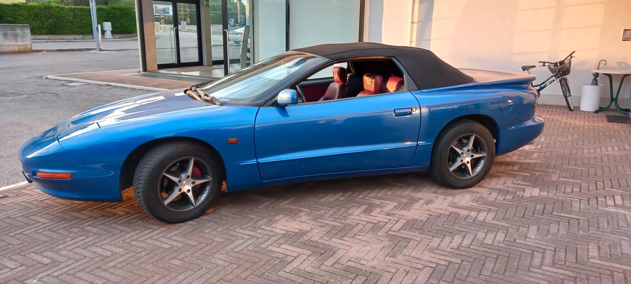 Pontiac Firebird 3.4 V6 Convertible (EU)