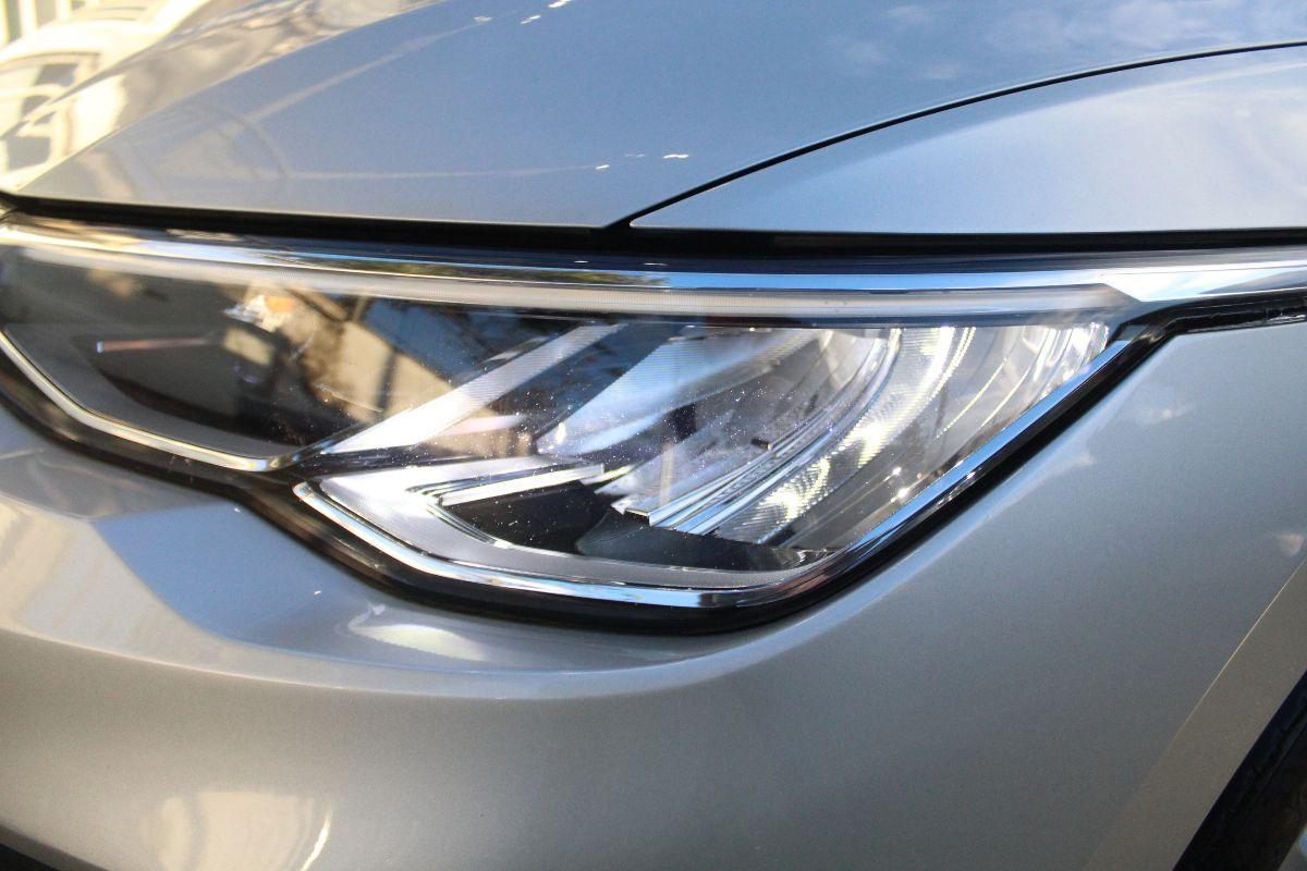 VOLKSWAGEN - Golf - 1.0 TSI EVO Life