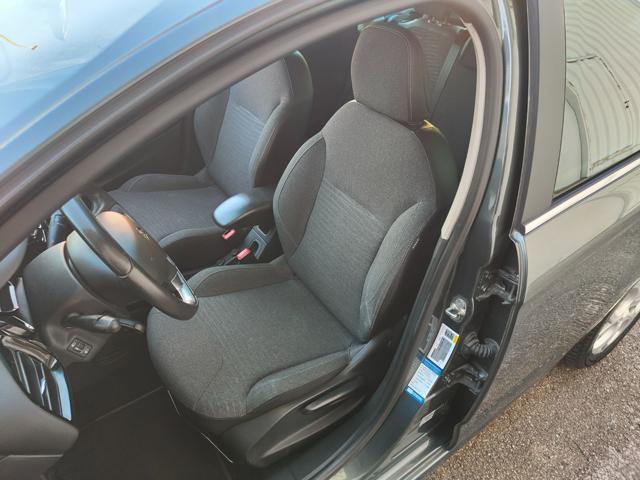CITROEN C3 1,2 Benzina 5 Porte ( TAGLIANDATA )