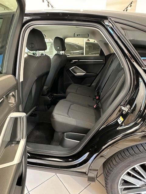 Audi Q3 SPB 35 TDI S line edition